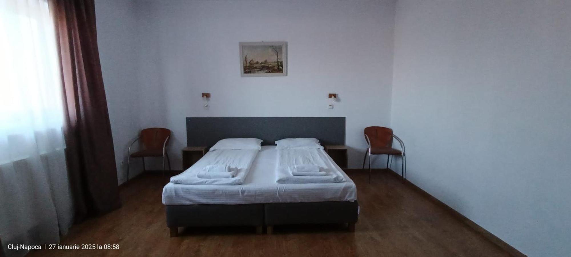Hotel Liliacul Kluż-Napoka Zewnętrze zdjęcie